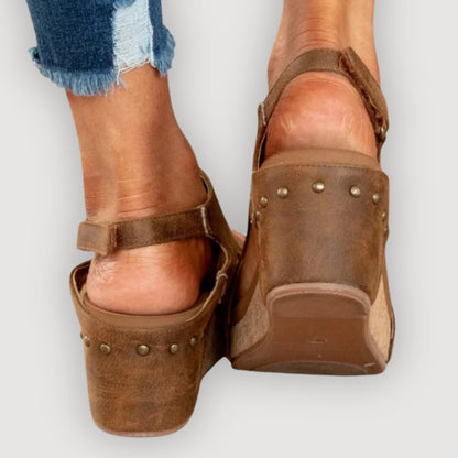 Sandalias Aura Confort-Plus.