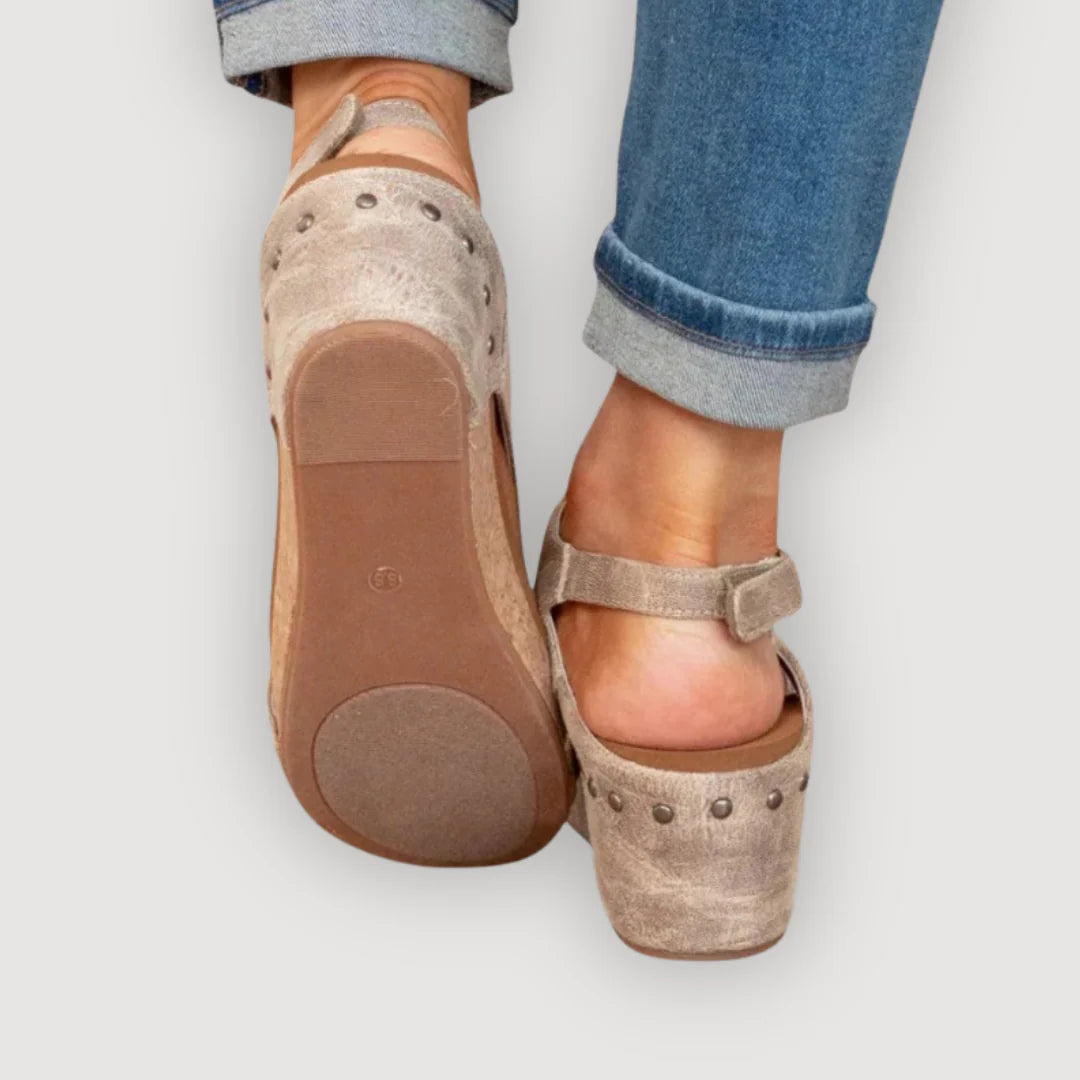 Sandalias Aura Confort-Plus.
